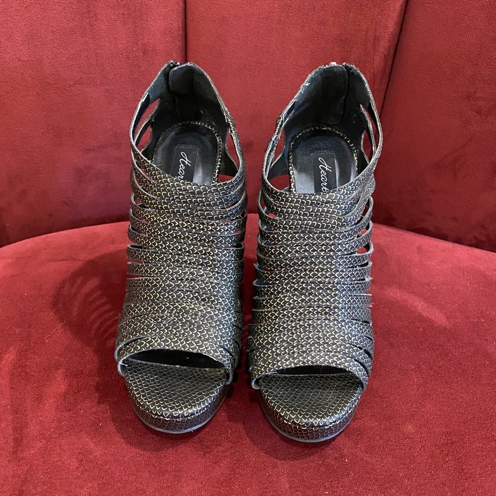 Wedges - Picture 2 of 7